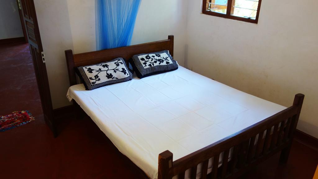 Little White House Ξενοδοχείο Trincomalee Εξωτερικό φωτογραφία